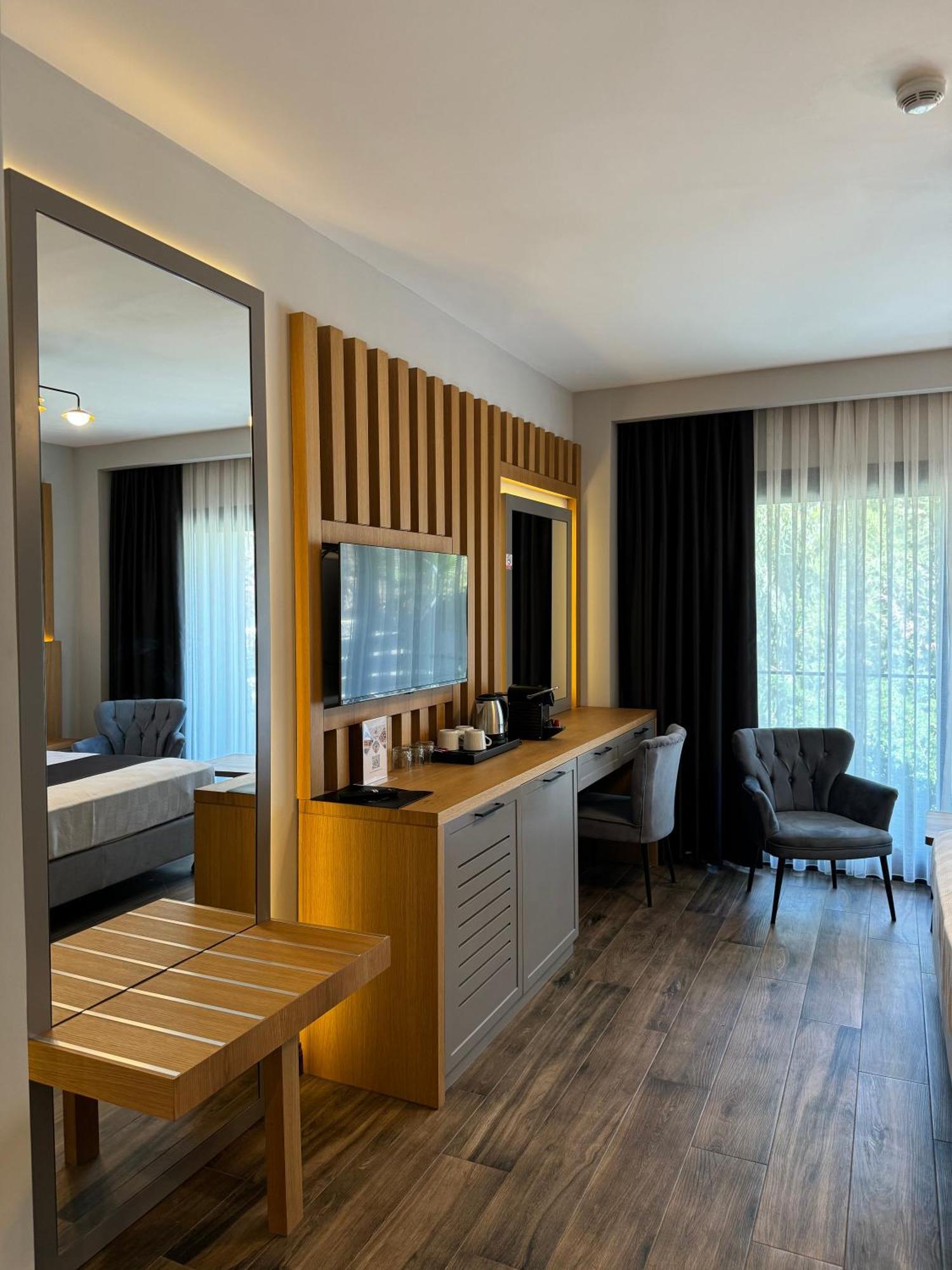 The Rest Port Argento Hotel Bodrum ภายนอก รูปภาพ